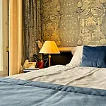 Carlton Boutique Hotel