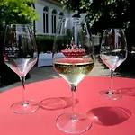 Carlton Boutique Hotel 4*