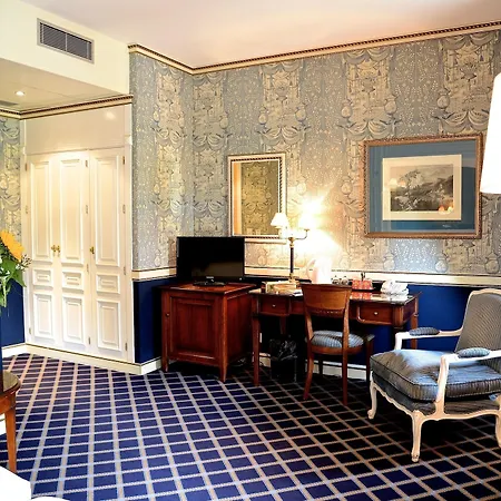 Carlton Boutique 4* Lausana