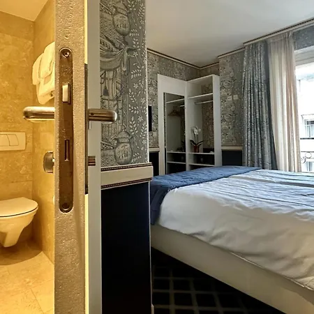 カールトン ブティック ホテル 4*