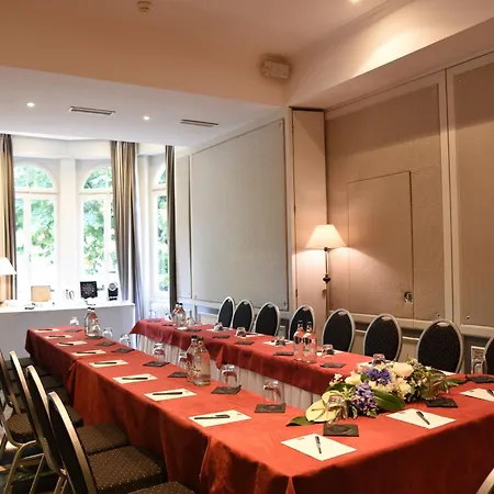 Szálloda Carlton Boutique 4*