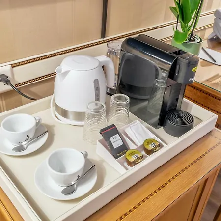 Ξενοδοχείο Carlton Boutique 4*