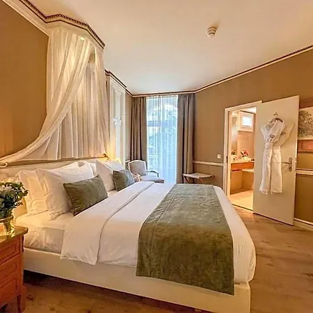 Carlton Boutique 4* לוזאן