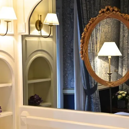 Carlton Boutique Лозана