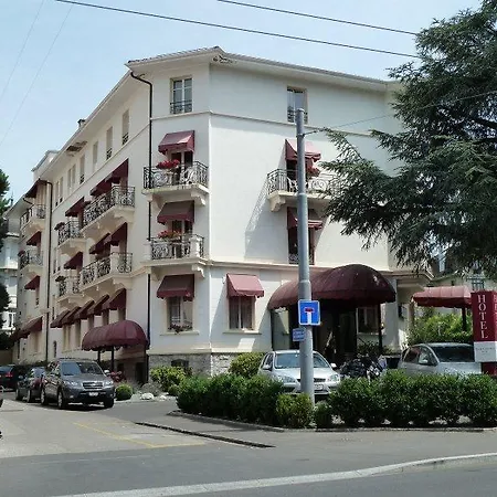 Szálloda Carlton Boutique Lausanne