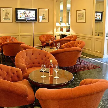 カールトン ブティック ホテル