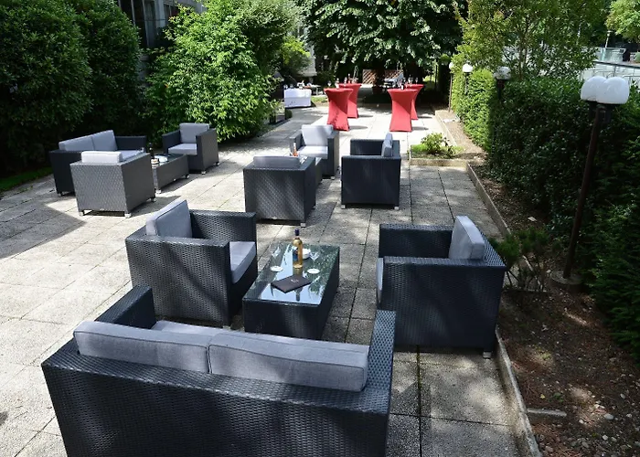 كارلتون البوتيكي