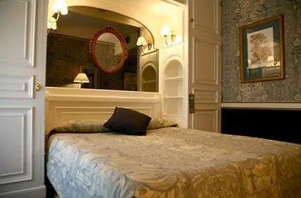 كارلتون البوتيكي