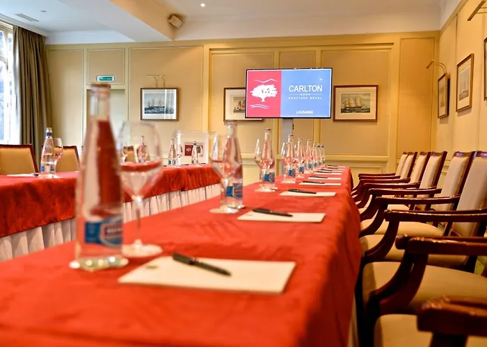 Carlton Boutique Hotell 4*