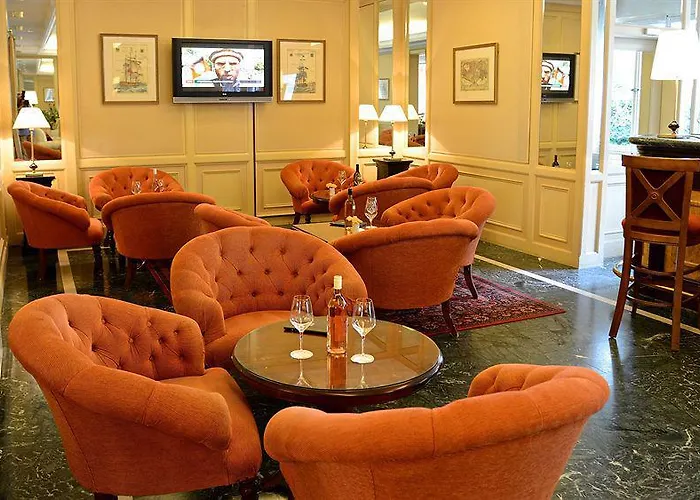 Carlton Boutique Hotell